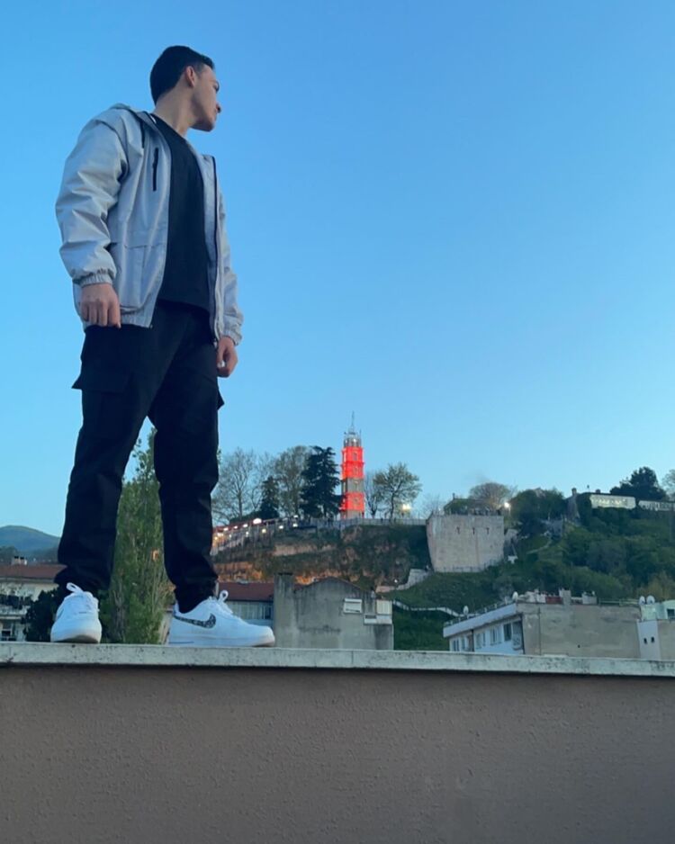  ,   , 21 ,   ,   