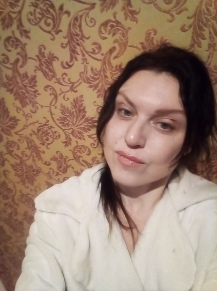  ,   Olga, 42 ,   ,   