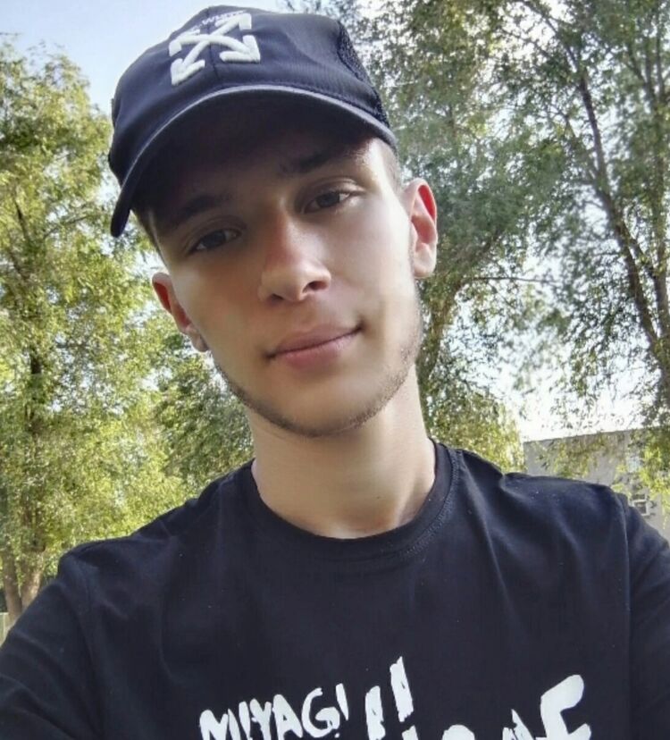  28629388  , 22 ,    