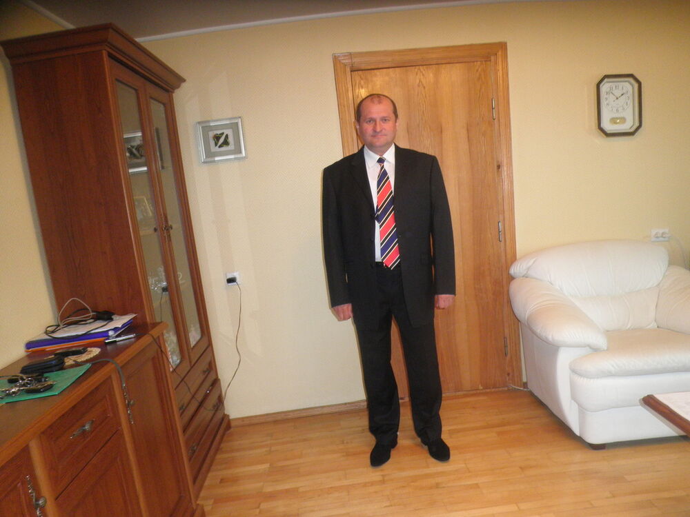  ,   Dalius, 61 ,   