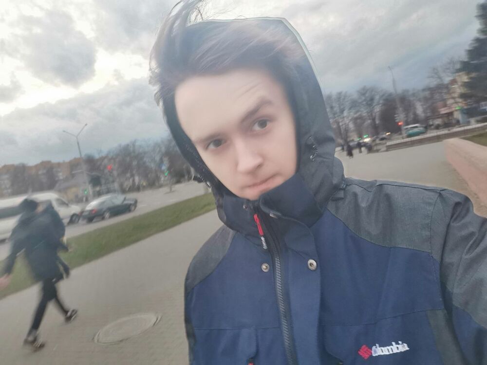  37626678  , 23 ,    