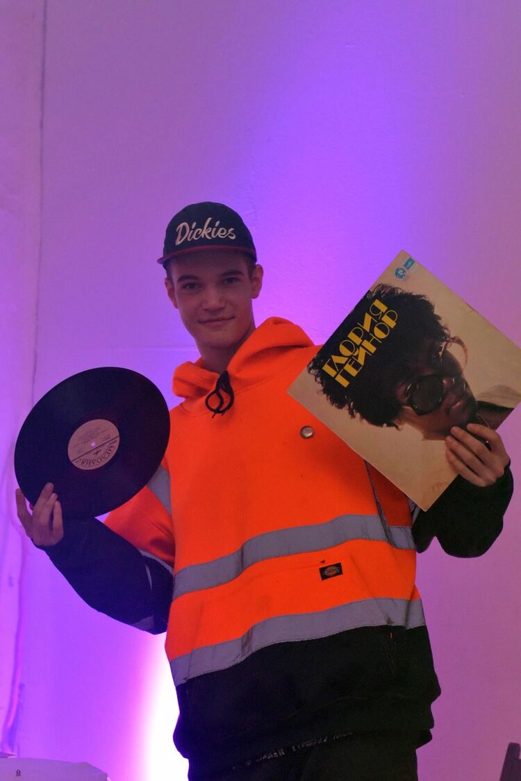 ���� 26044928 ����� ���, 23 ����, ���� ���������� � �����-����������