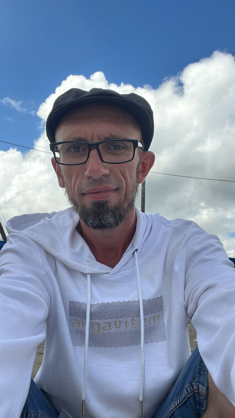  38858728  , 39 ,     