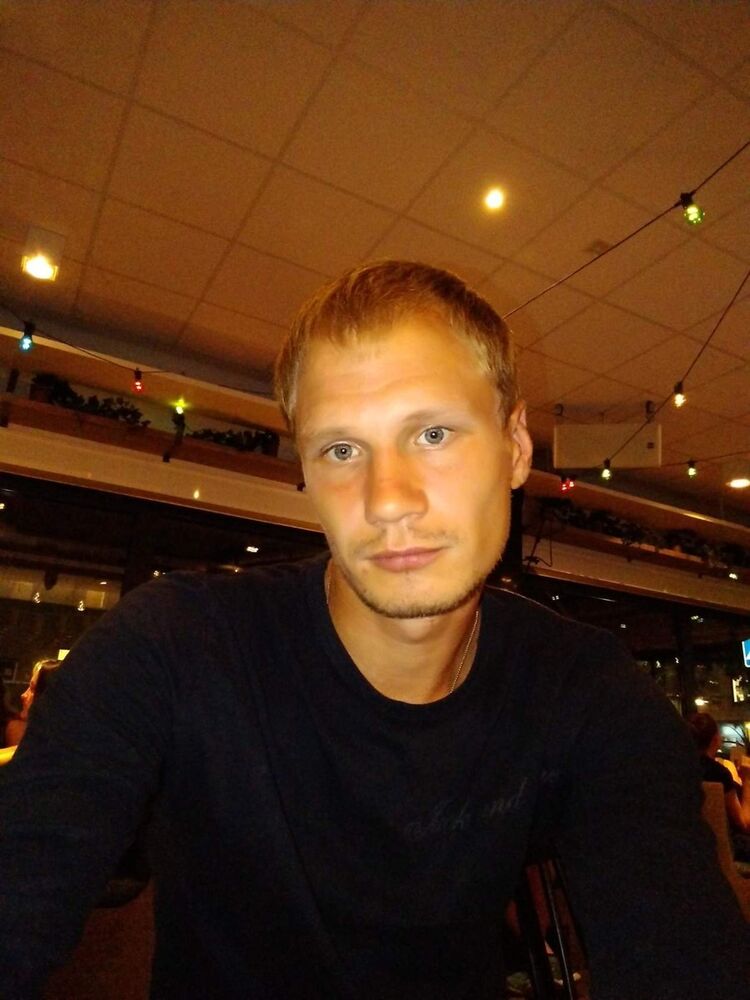  ,   Sergej, 35 ,   ,   , c 
