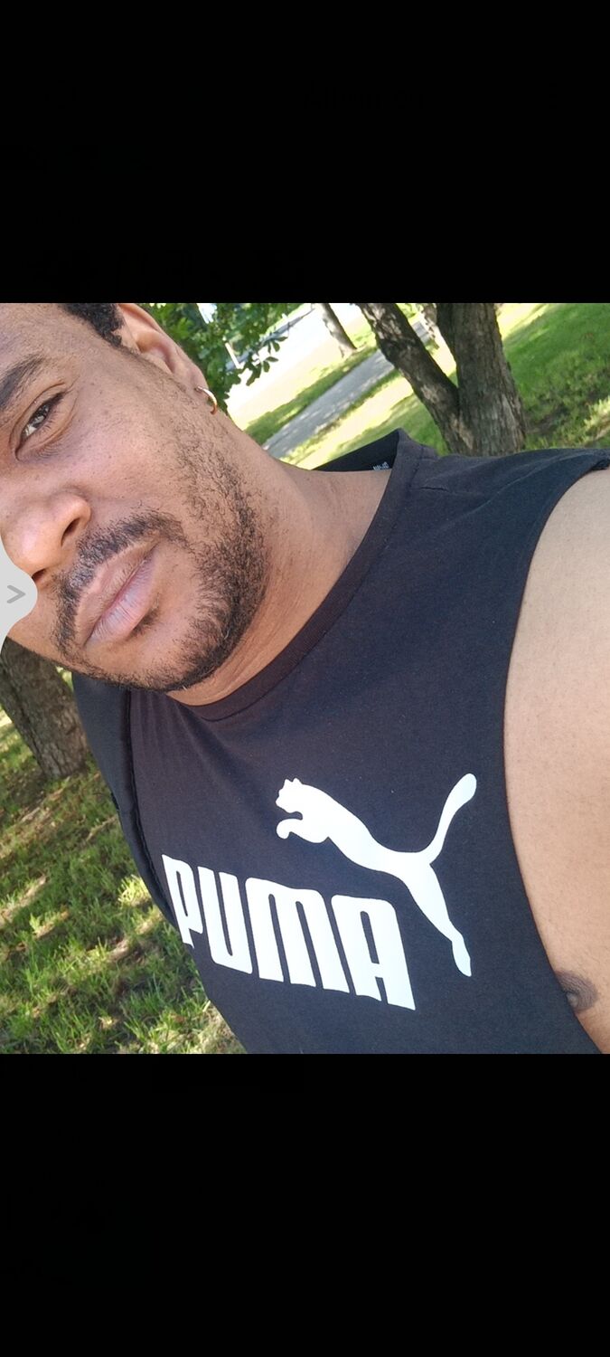  ,   Adriel, 35 ,   ,   