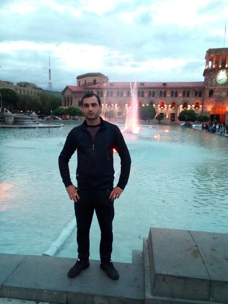  ,   David, 34 ,   ,   , c 