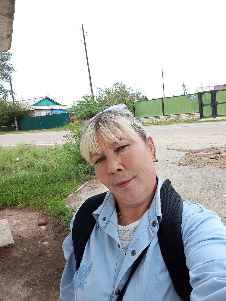  54546298  Marina, 45 ,    