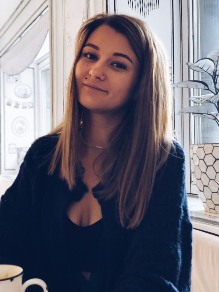  29806708  , 32 ,    