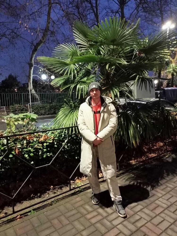  ,   Anatoly, 35 ,   ,   , c , 