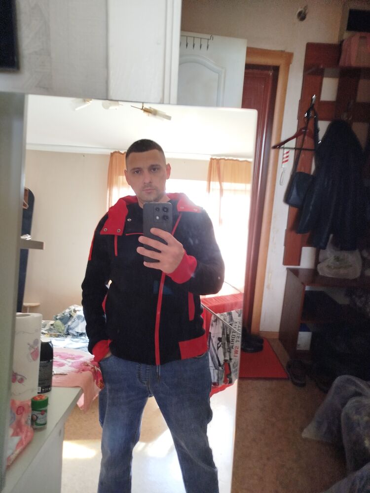  46308658  , 35 ,    