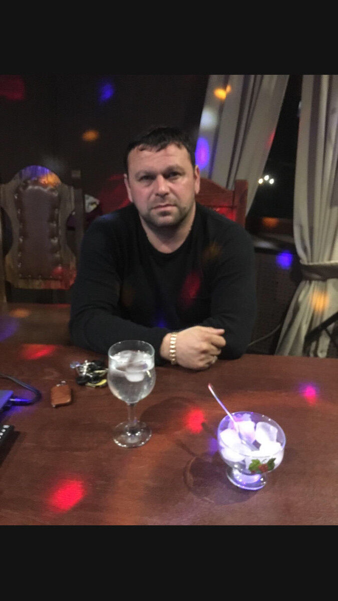  ,   Vaxo, 44 ,   