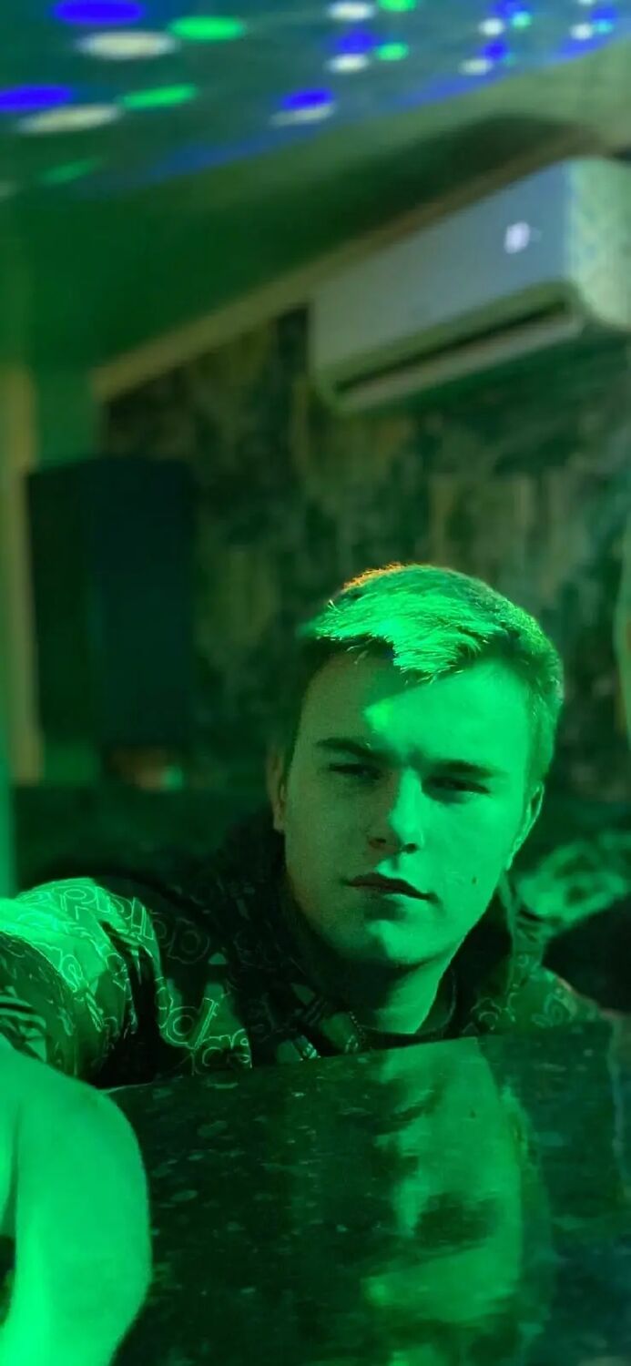  ,   Dmitry, 20 ,   ,   