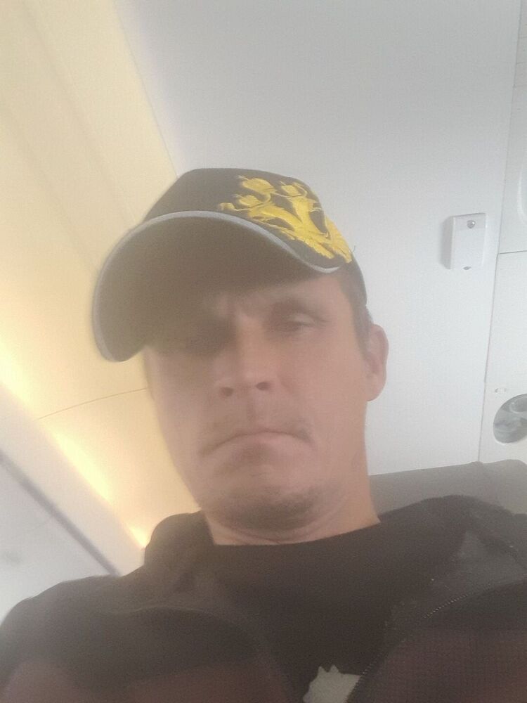  44369288  , 42 ,    -