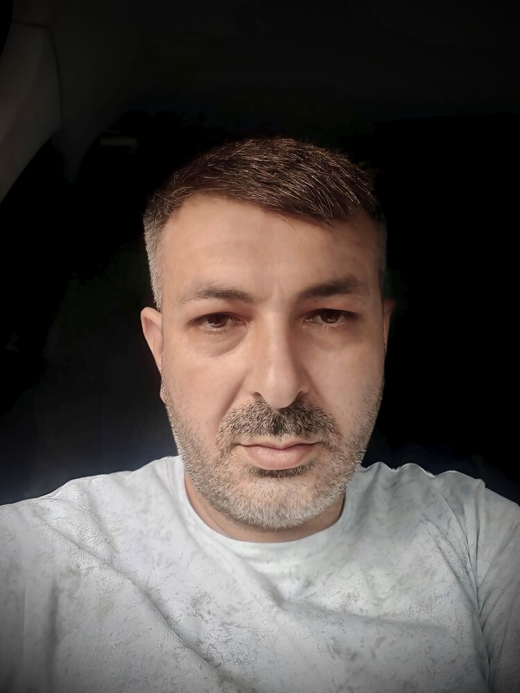  53071818  , 38 ,    -