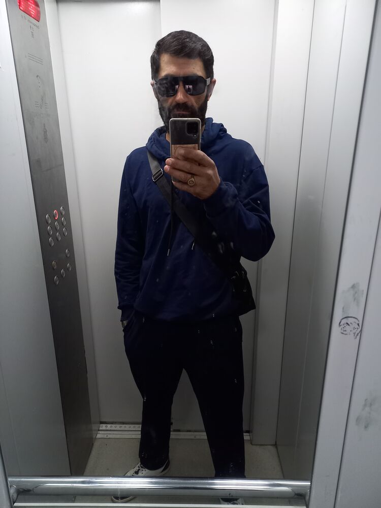  54543328  Gago, 34 ,    