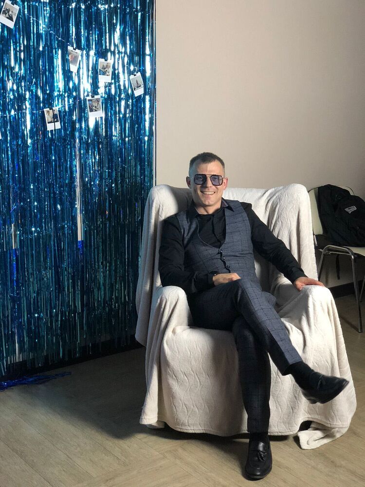 ���� 25981318 ������� �������, 37 ���, ���� ���������� � ��������