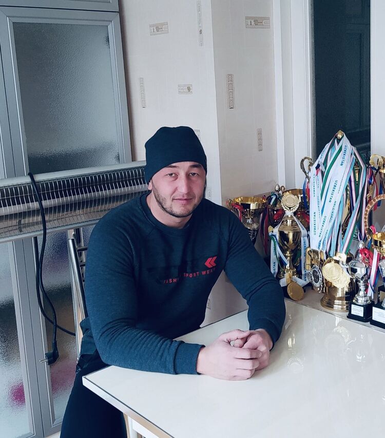 ���� 31672388 ������� UMAR, 38 ���, ���� ���������� � ����������