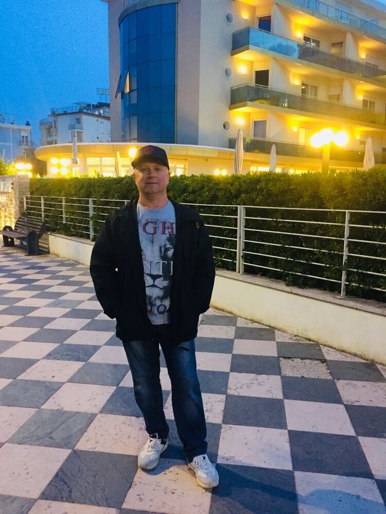  18100308  , 59 ,    