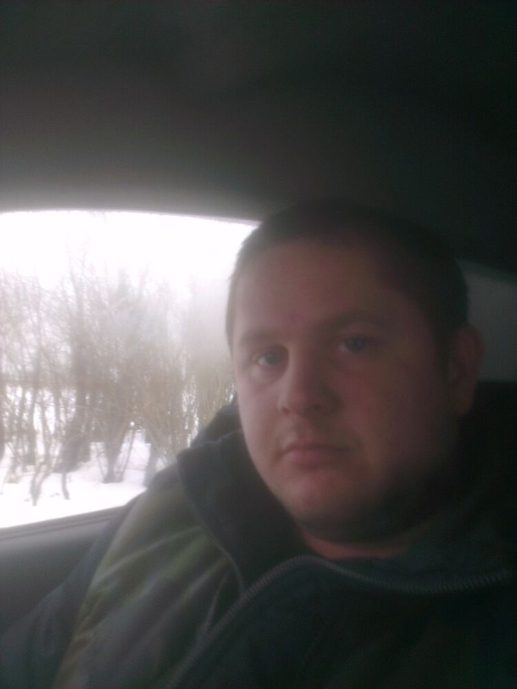  14008238  Andrei, 34 ,    