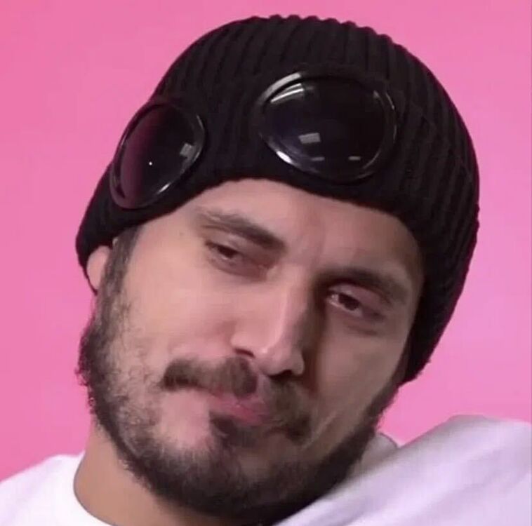  ,   , 19 ,     , c 