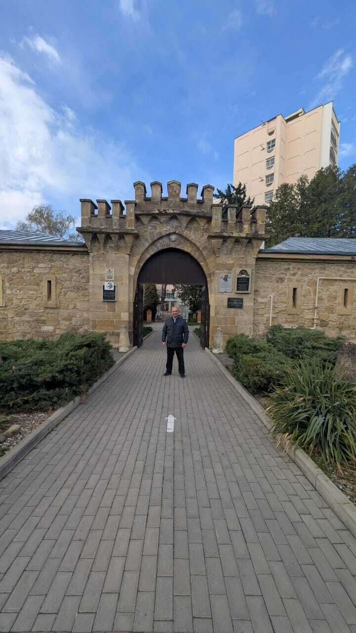  53915028  Said, 66 ,    