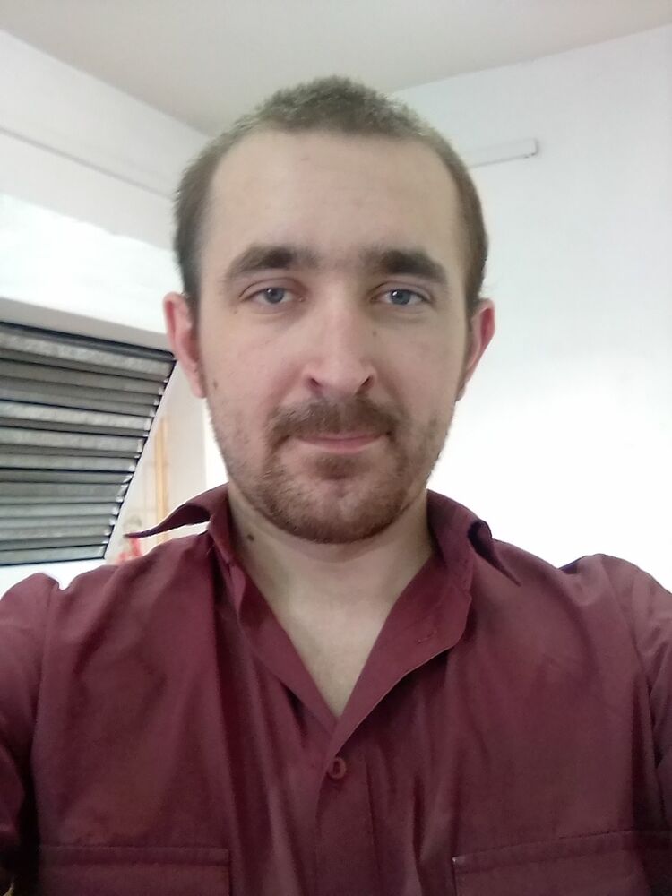  14517458  Kirill, 32 ,    