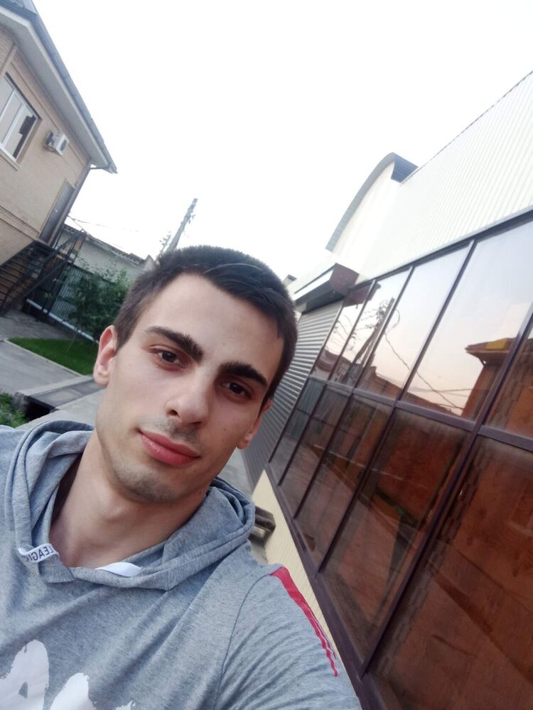  41900428  , 26 ,    
