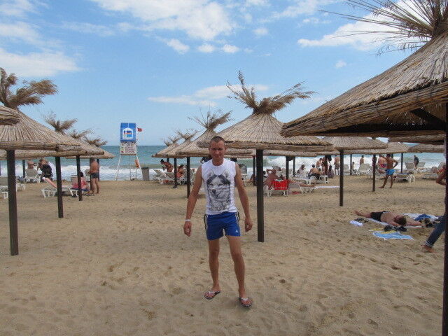 11351548  Korneliu, 42 ,    