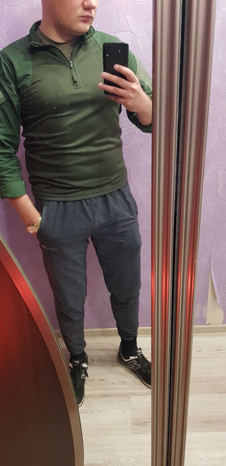  30438808  Denis, 31 ,    