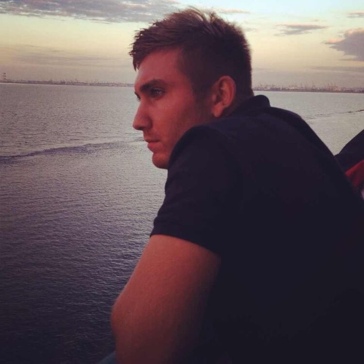 ���� 3992438 ������� ����, 37 ���, ���� ���������� � �����-����������