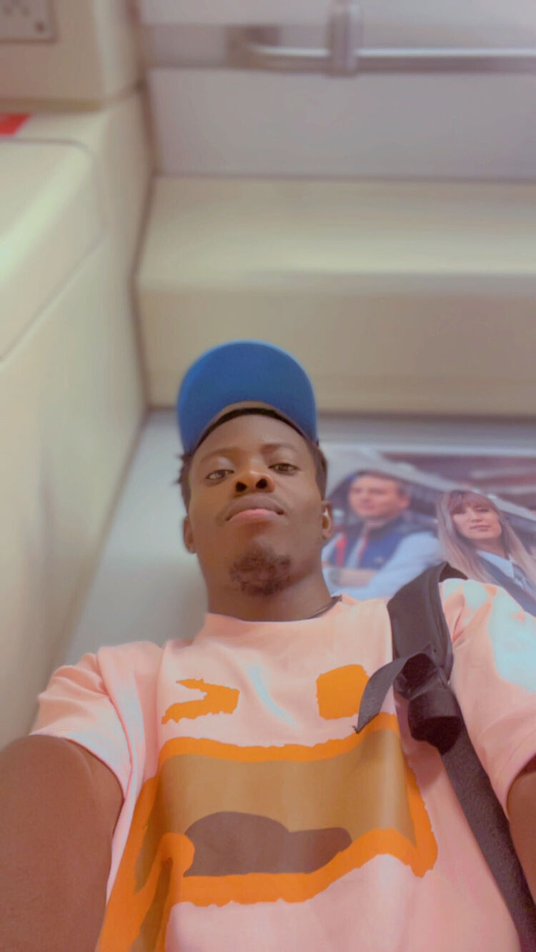  53225448  Assimiou, 25 ,    