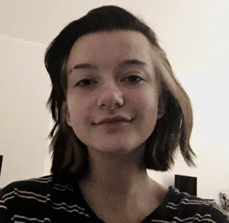  -,   , 22 ,   