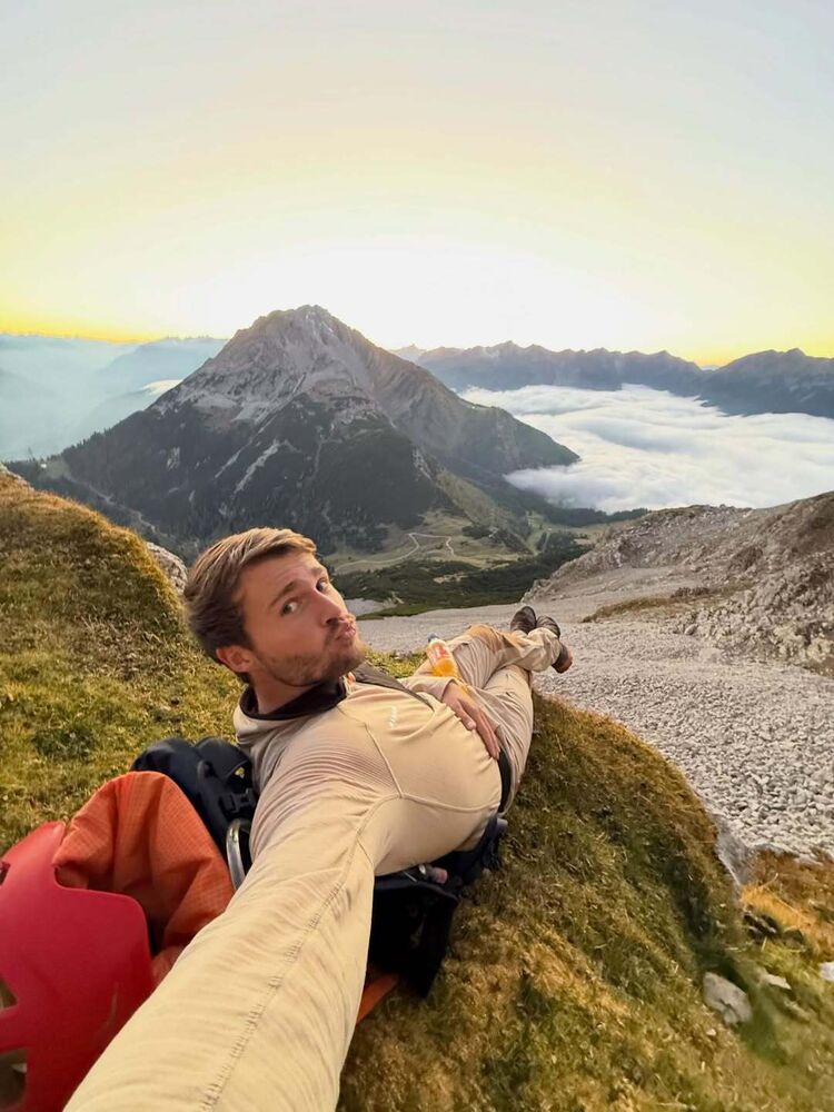 ���������� �����-���������, ���� ������� �������, 33 ����, ������������ ��� ����� � ���������, c�������� ���������