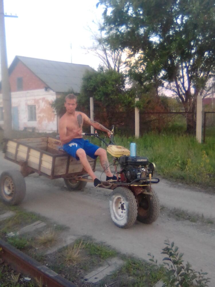  37272048  , 34 ,    