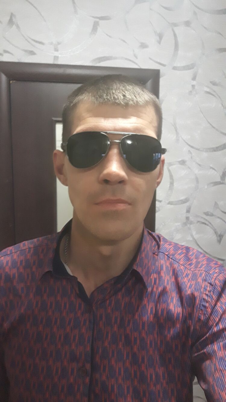  47526548  , 42 ,    