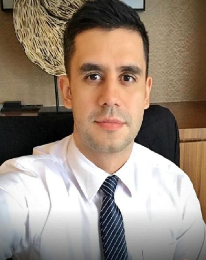  37834638  , 47 ,    -