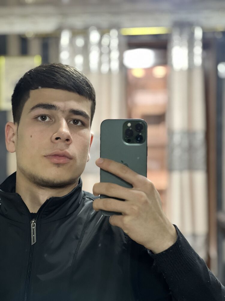  44379048  , 22 ,    