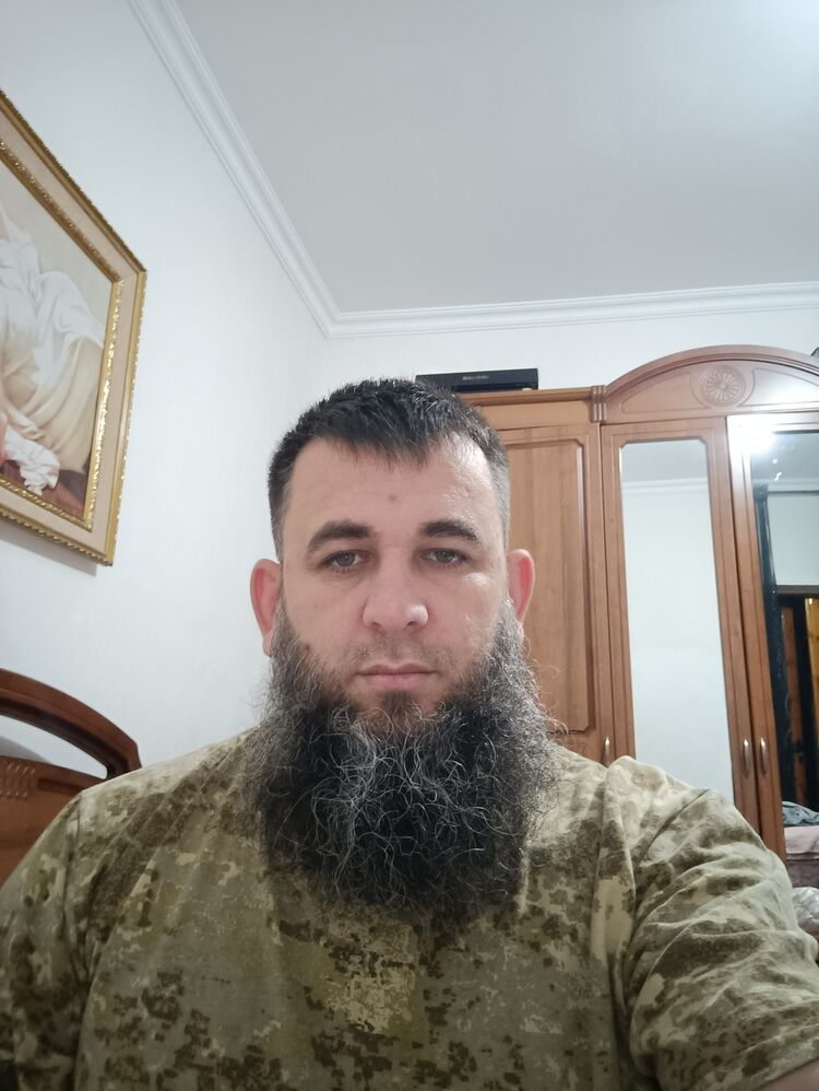  44271338  , 42 ,    