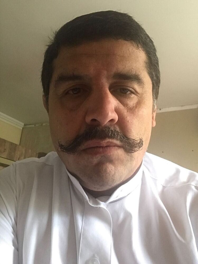  31551818  Muzaffar, 48 ,    