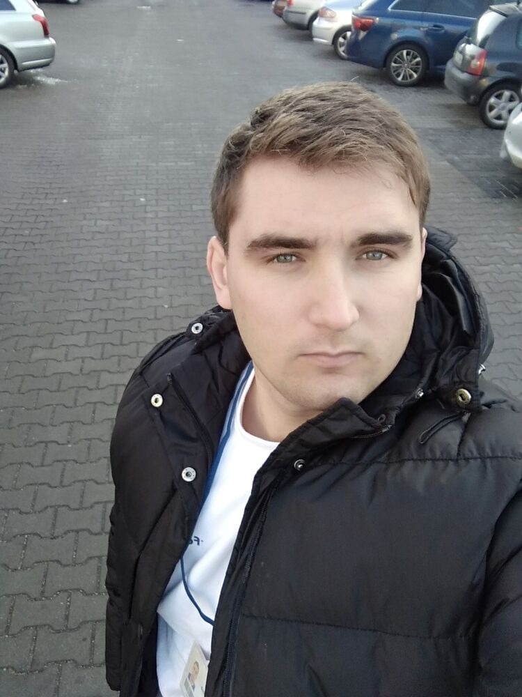  ,   Adam, 37 ,   ,   , c 