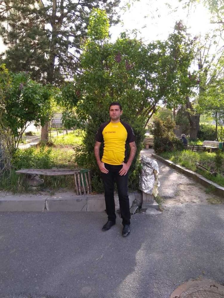  ,   Zaven, 41 ,   ,   , c 