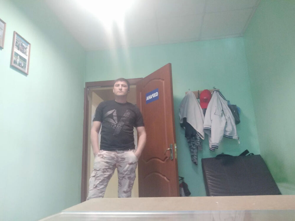  30182738  , 43 ,    