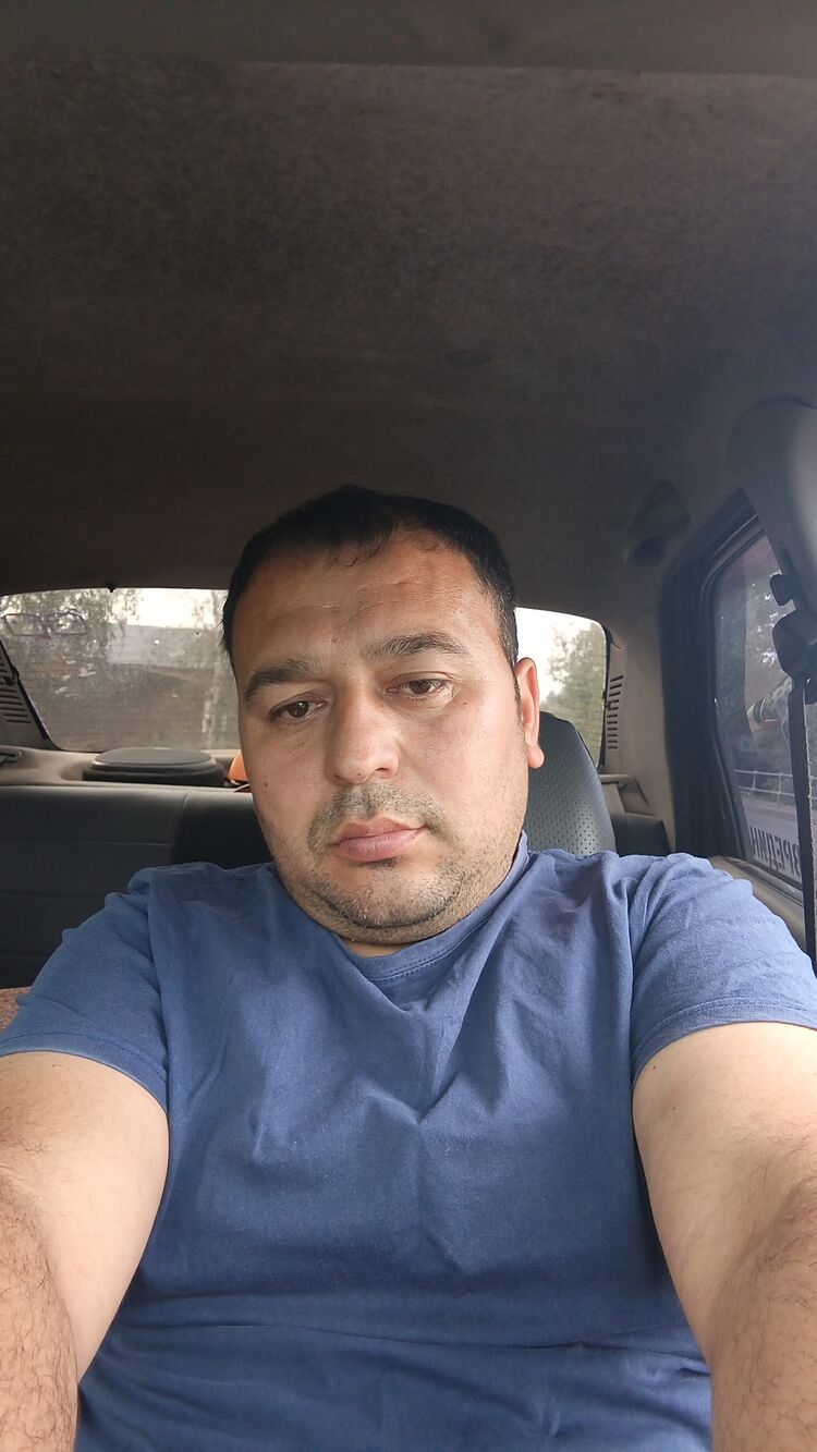  52342488  Dzhonik, 38 ,    