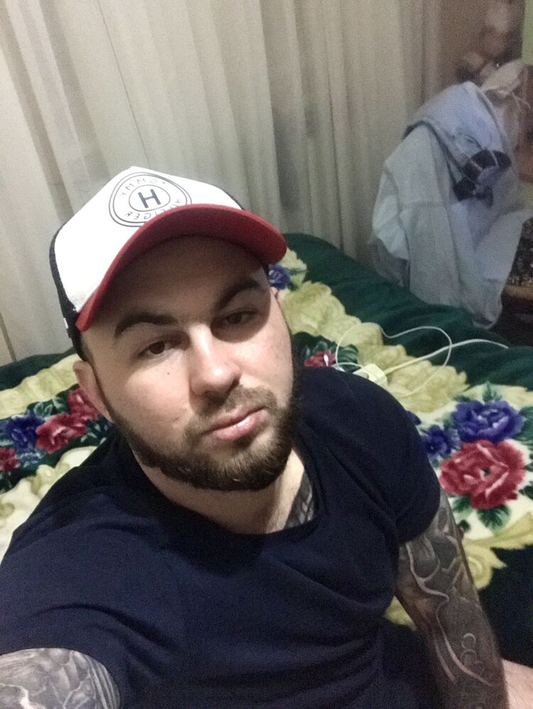  37435838  , 33 ,    