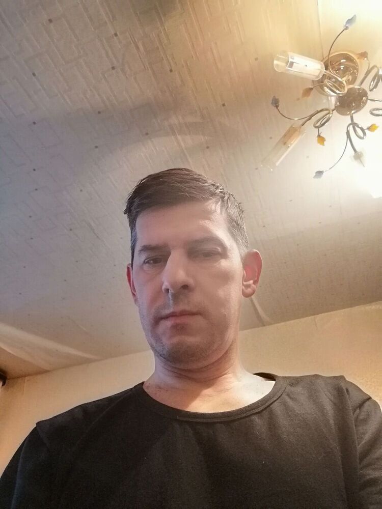  32583978  , 51 ,    