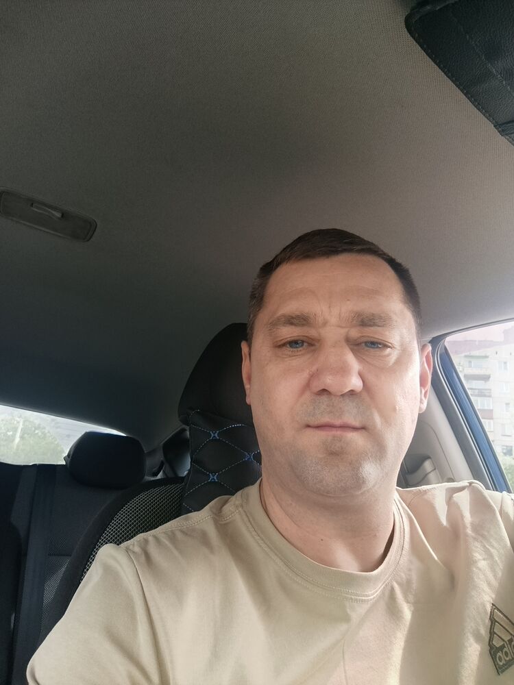  51943638  Alex, 40 ,    
