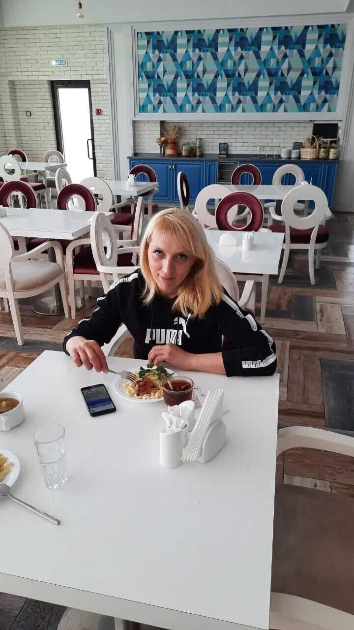  22762358  , 43 ,    