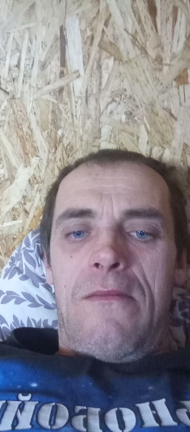  40810098  Andrey, 43 ,    -