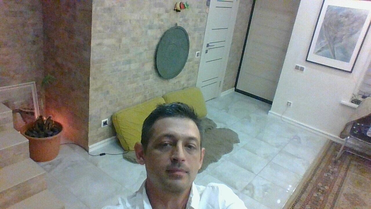  34098198  , 39 ,    