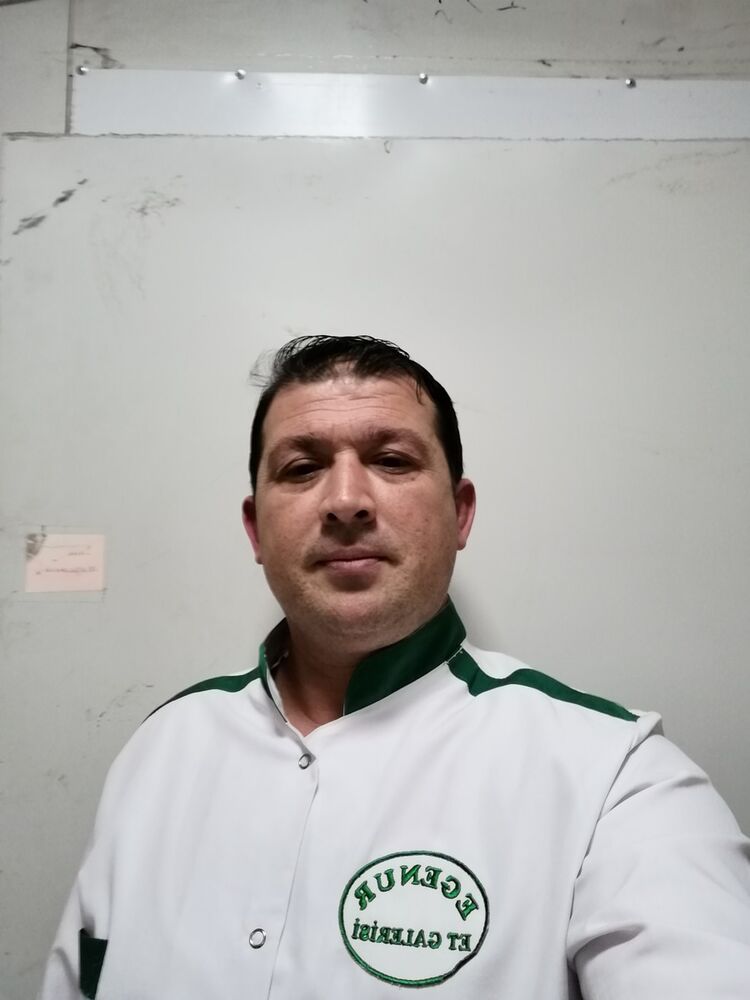  18936998  Cheff, 43 ,    